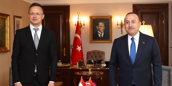 Meeting of Foreign Minister Mevlüt Çavuşoğlu with Peter Szijjarto, Minister of Foreign Affairs and Trade of Hungary, 19 April 2022