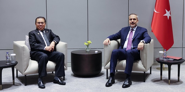 Minister of Foreign Affairs Hakan Fidan met with Al Haj Murad Ebrahim, Leader of the Moro Islamic Liberation Front, 20 June 2025, in Istanbul