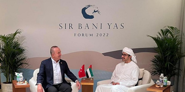 Besuch von Außenminister Mevlüt Çavuşoğlu in den Vereinigten Arabischen Emiraten zur Teilnahme am Sir Bani Yas Forum, 4-6 November 2022