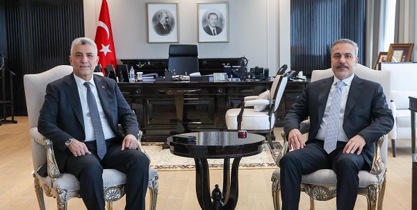 لقاء السيد وزير الخارجية التركية هاكان فيدان بوزير التجارة عمر بولات، 1 ديسمبر/كانون الأول 2025، أنقرة