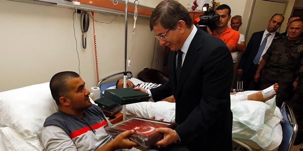 Foreign Minister Davutoğlu “Turkey will not change its policy towards Somalia”