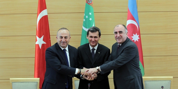 Türkiye-Azerbaycan-Türkmenistan Üçlü Dışişleri Bakanları Toplantısı Aşkabat'ta gerçekleştirildi.