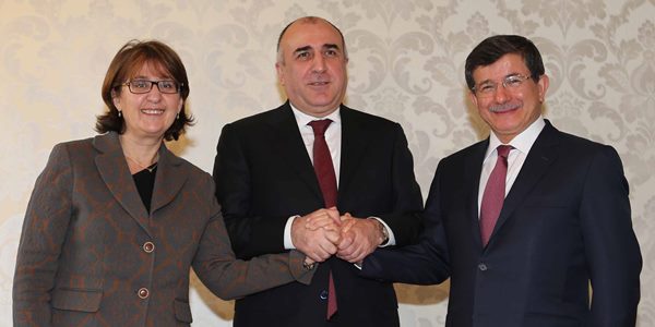 Türkiye-Azerbaycan-Gürcistan Dışişleri Bakanları Üçlü Toplantısı Gence’de düzenlendi