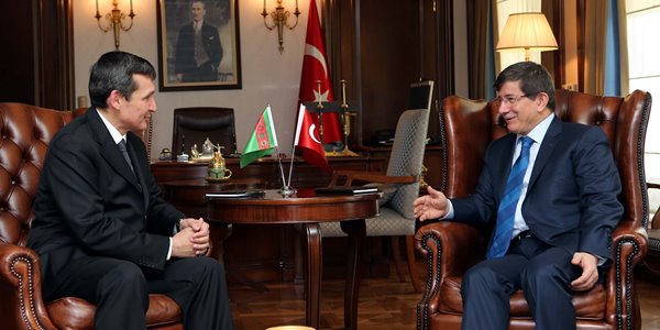 زيارة السيد ميريدوف وزير خارجية تركمانستان لتركيا